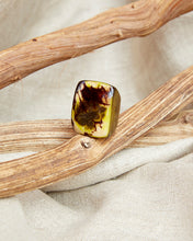 Carica l'immagine nel visualizzatore di Gallery, Anello di Tagua