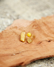 Carica l'immagine nel visualizzatore di Gallery, Anello Pietre in Ottone