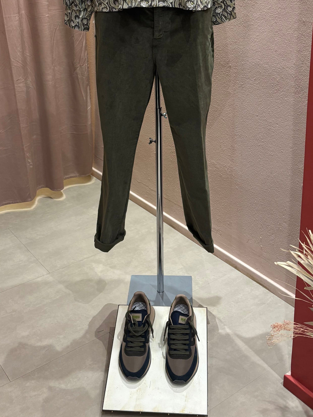 ATELIER PIECES UNIQUES PANTALONE RELAXED CHINO