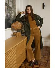 Carica l&#39;immagine nel visualizzatore di Gallery, ATELIER PIECES UNIQUES CAPPOTTO TWEED
