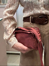 Carica l'immagine nel visualizzatore di Gallery, ATELIER PIECES UNIQUES  BORSA INTRECCIATA  ABBOT
