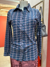 Carica l&#39;immagine nel visualizzatore di Gallery, ATELIER PIECES UNIQUES CAMICIA JERSEY STAMPA
