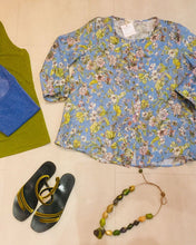 Carica l&#39;immagine nel visualizzatore di Gallery, Blusa Cotone con Svasatura Dietro Summer Blooming
