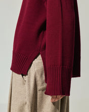 Carica l&#39;immagine nel visualizzatore di Gallery, ATELIER PIECES UNIQUES MAGLIA OVER SOFT MERINO

