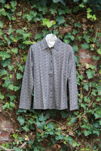 Carica l&#39;immagine nel visualizzatore di Gallery, ATELIER PIECES UNIQUES CAMICIA JERSEY STAMPA
