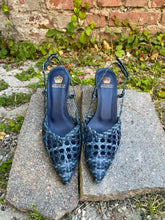 Carica l&#39;immagine nel visualizzatore di Gallery, ATELIER PIECES UNIQUES SLING BACK INTRECCIO T55
