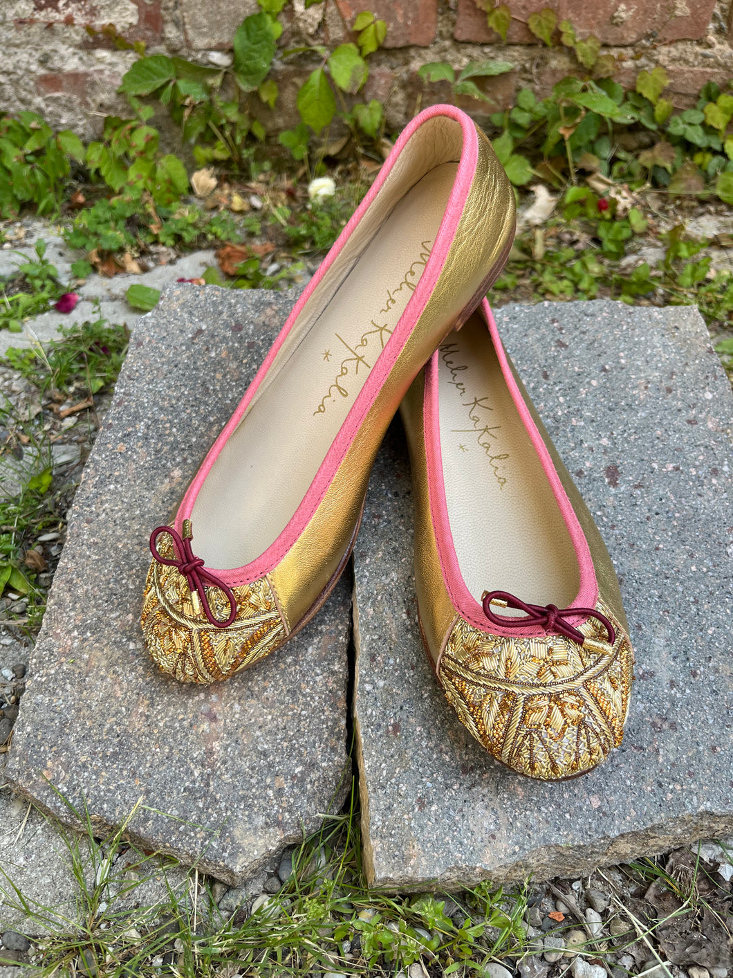 BALLERINA bizi ricamata