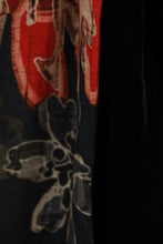 Carica l'immagine nel visualizzatore di Gallery, Stola velluto fiore
