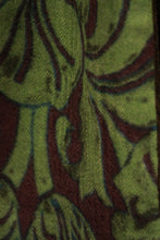 Carica l'immagine nel visualizzatore di Gallery, Stola Velluto verde
