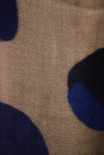 Carica l'immagine nel visualizzatore di Gallery, Stola velluto pois
