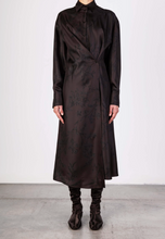 Carica l&#39;immagine nel visualizzatore di Gallery, CHEMISIER  SETA STAMPA
