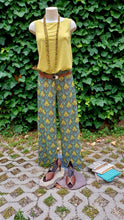 Carica l&#39;immagine nel visualizzatore di Gallery, PANTALONE  JERSEY JAQUARD LUREX
