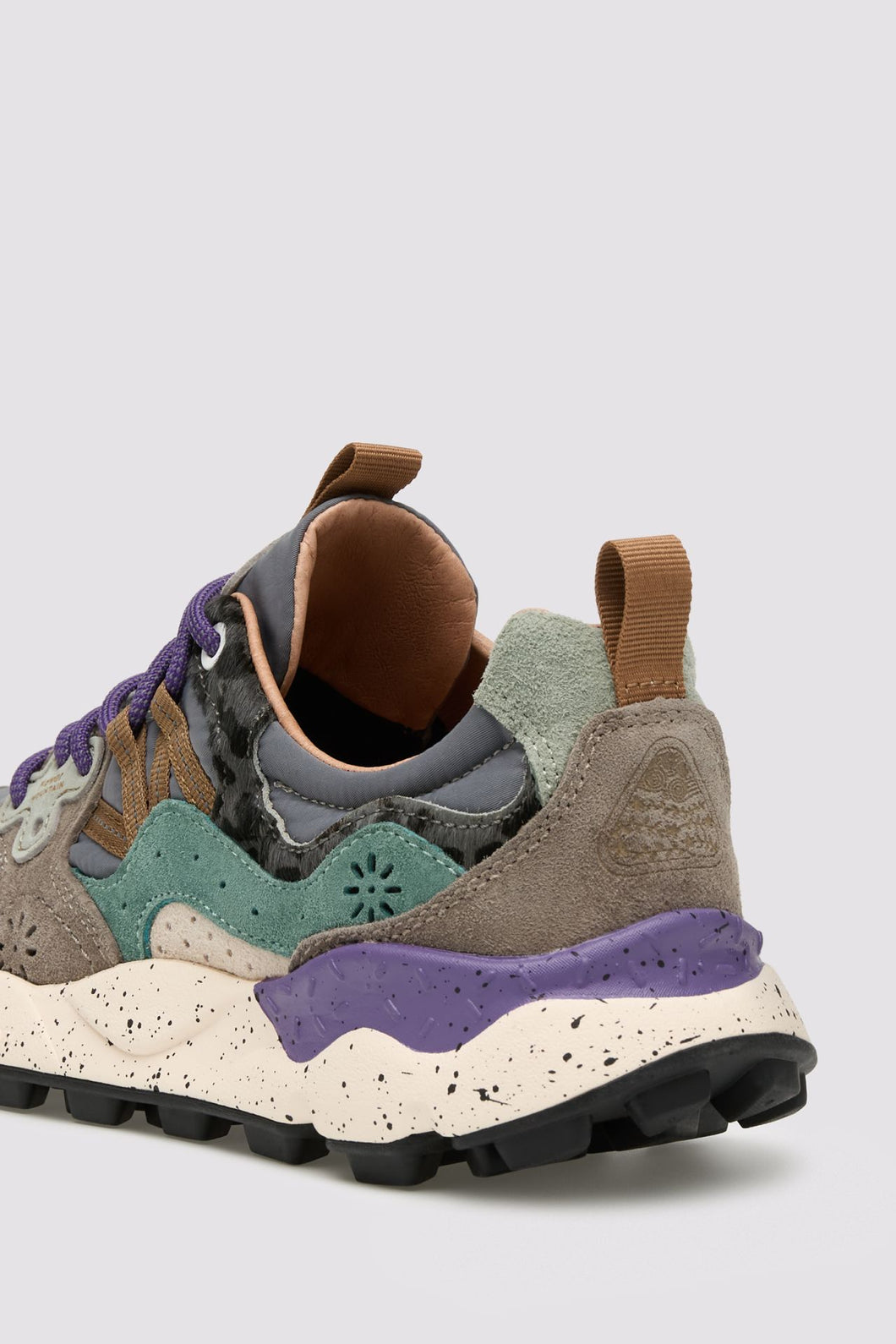 ATELIER PIECES UNIQUES SNEAKERS SUEDE TEDDY