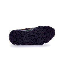 Carica l&#39;immagine nel visualizzatore di Gallery, ATELIER PIECES UNIQUES SNEAKERS SUEDE KNIT
