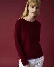 Carica l&#39;immagine nel visualizzatore di Gallery, Maglia Girocollo Riga Cashmere Bordeaux/Aubergine
