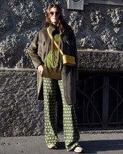 Carica l&#39;immagine nel visualizzatore di Gallery, Pantalone Palazzo Jersey Jacquard Verde/Caffè
